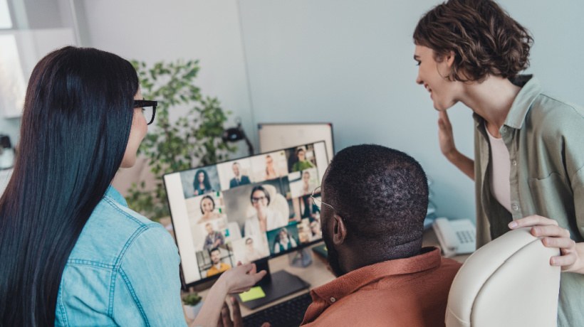 Hybrid Team Success: How To Manage A Hybrid Workplace