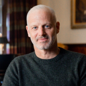 Barry Kelly